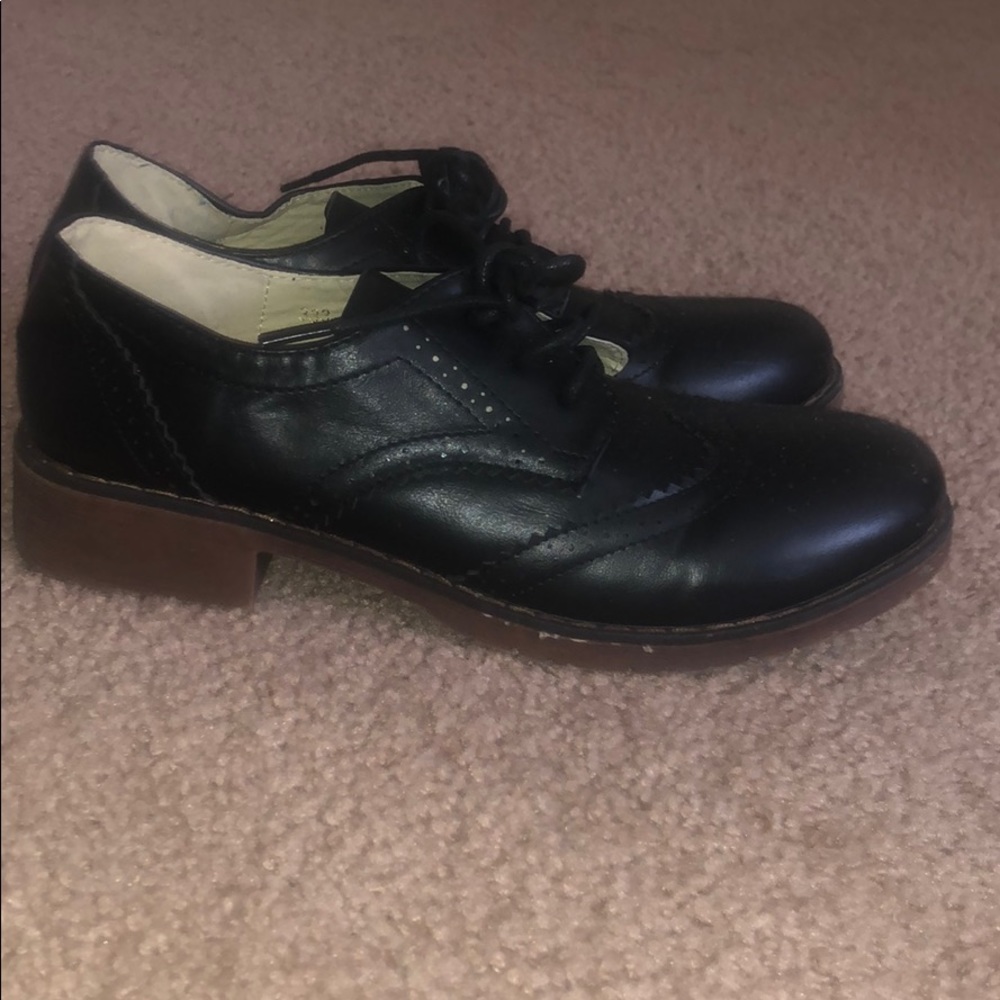 Youth shoe